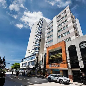 https://hotel-miramar-balneario-camboriu.santa-catarina-brasil.com